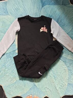 Nike Kids Black & Light Blue Pullover Sweatshirt and Joggers Set